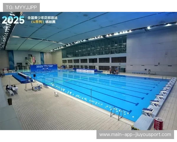 花样游泳队对接难动编排效果显现，整体协调性提升