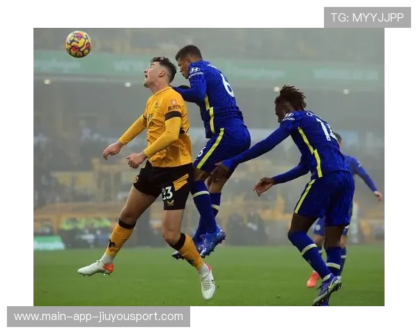 中国足球国家队战术板块中定位球战术创新探讨，足球定位球教学