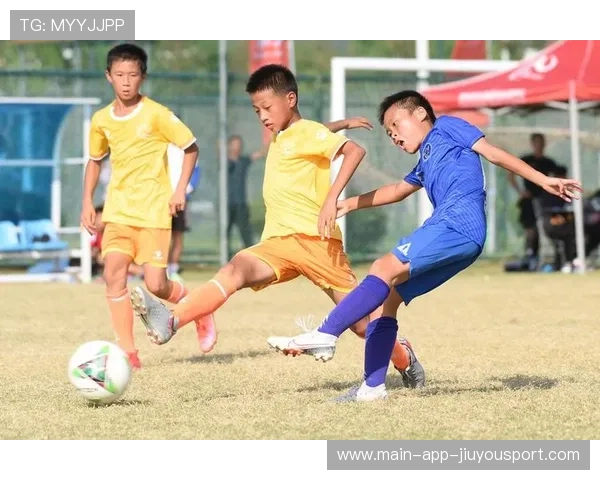 青训如何促进球员技术与心理双重发展,青训是怎么训练的 青训如何促进球员技术与心理双重发展,青训是怎么训练的